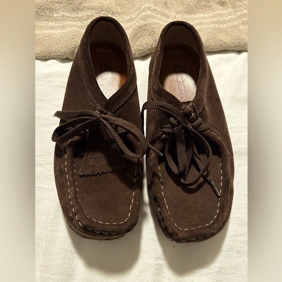 Women’s Clark Wallabee - Picture 1 of 6